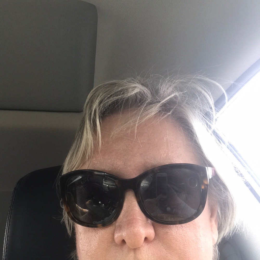 Meet your Posher, Nancy